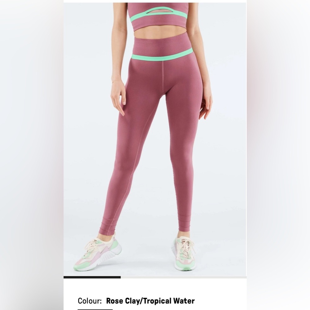 Fabletics SculptKnit leggings